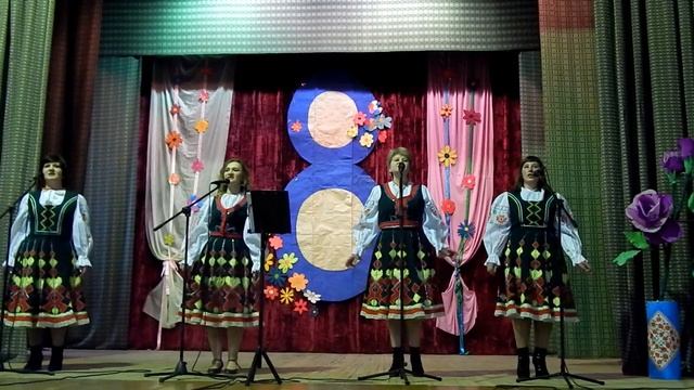 "Ой, ты вишня, белый цвет" Группировка "Вясялухi" смотреть онлайн