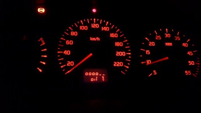 Megane PH1 1.9d F8Q Engine Cold Start смотреть онлайн