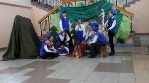 инсценировка песня у костра
