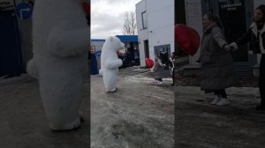 аэромедведь, надувной мишка, поздравление, поздравление от мишки, ростовая кукла, движения