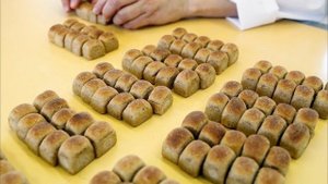 ЧТО ЕДЯТ КОСМОНАВТЫ почему еда в тюбиках оказалась удобней обычной