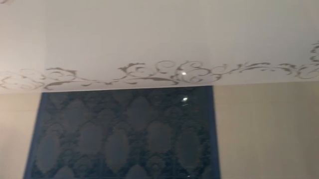 Готовый натяжной потолок для мансарды в Сочи смотреть онлайн