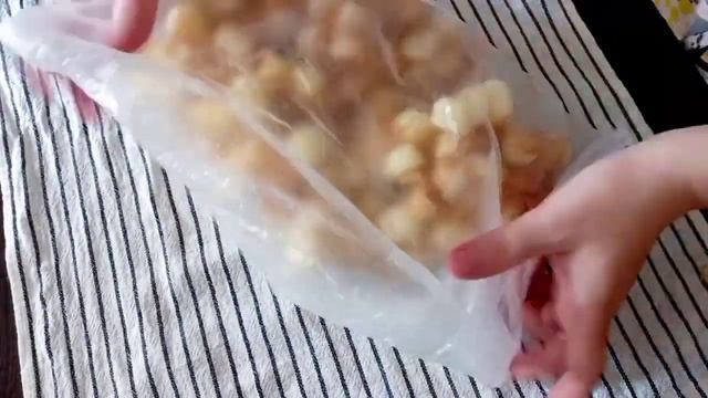 Готовится за 3 минуты, вкусняшка для сладкоежек, с ирисками и кукурузными палочками.
