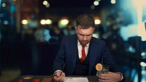 X2Download.com-Questionable - MonaLisa Twins (Original)-(1080p)