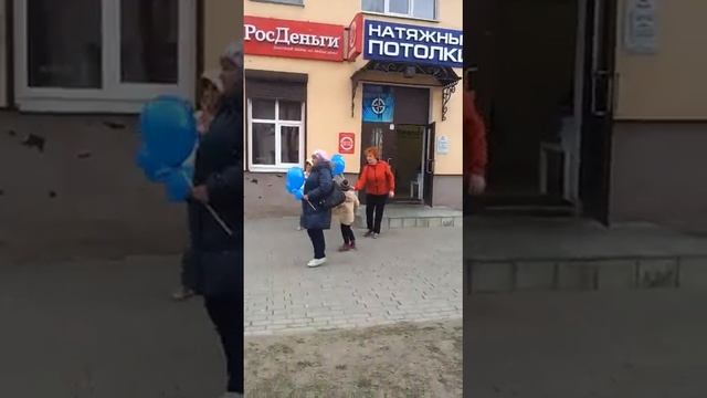 с днем Победы, Кингисепп! смотреть онлайн