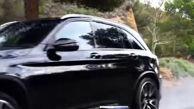 Mercedes-AMG GLC 43 4MATIC Trailer - Mercedes-Benz original смотреть онлайн