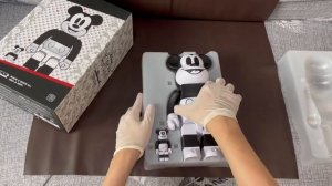 BEARBRICK MICKEY MOUSE B&W 2020 VER  100& 400SET