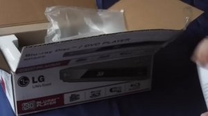 LG blu-ray/dvd player BP325 unboxing and look around