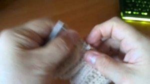 Простой двусторонний узор спицами