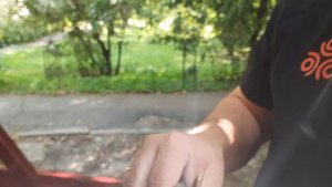 Заміна лампи стоп-сингалу у Renault Logan 2 рестайл