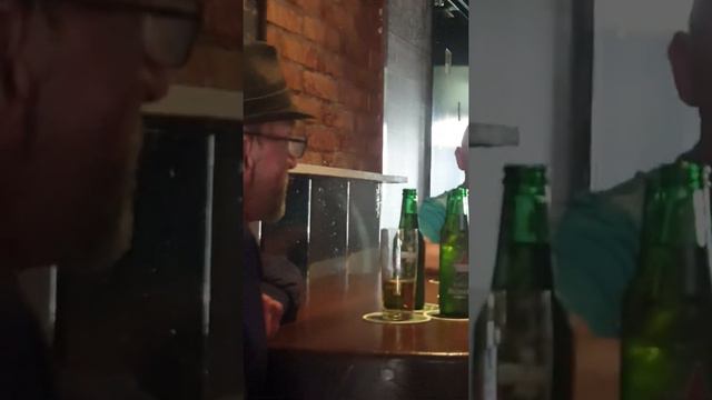 ร้อนมากวันนี้ แวะมาดื่มร้านคาเฟ่ สักหน่อยค่ะ. смотреть онлайн