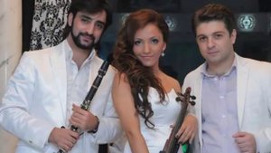 Эдуард Асриянц-Подожди. Автор- Vito Diani.