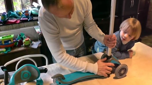 Hướng dẫn tháo lắp xe trượt scooter 3 bánh Globber Go Up Comfort смотреть онлайн