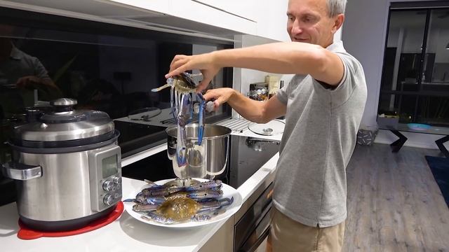 Кулинария. Крабы вкусны и полезны! (видео 156) смотреть онлайн