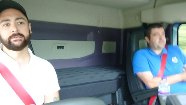 The all new 2021 Volvo FM: test drive, overview and chat with Martin from Volvo Trucks UK смотреть онлайн