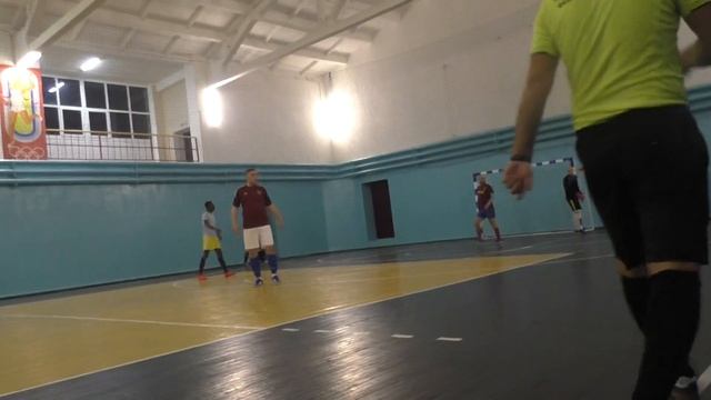 ФК "Интернационал" - ФК "Рестлинг Теам" - 1 тайм смотреть онлайн