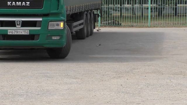 Стажировка на фуре. Езда задним ходом. Получили спецовку. смотреть онлайн