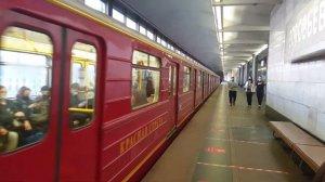 "Легендарная"! Именной поезд "Красная Стрела " (Red Arrow)