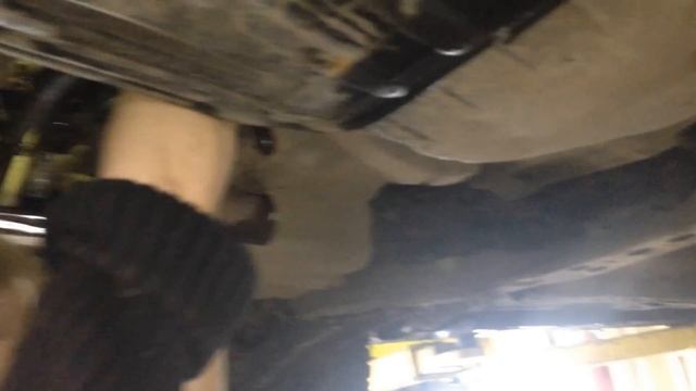 Катализатор Сузуки. Замена катализатора Suzuki Liana. Прямоток на Suzuki Liana. Москва. смотреть онлайн