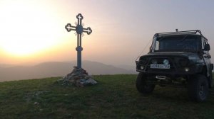 Облего Пшада. В горы на УАЗЕ. Опасно и красиво. Пробили колесо.