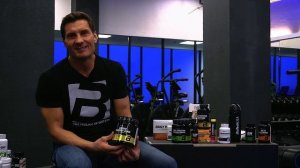 ВСЕ О СПОРТИВНЫХ ДОБАВКАХ. Как , когда и что надо принимать новичкам и профи.