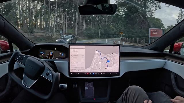 Giving @AIDRIVR His First Ride on Tesla Full Self-Driving Beta 12.1.2 смотреть онлайн