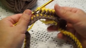 Шапка для хвостика крючком   Crocheted baby hat (Шапка #78)