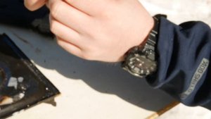 Фонарь Armytek Elf C1. Краш - тест / МДРегион