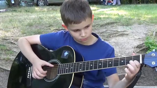 Начинающий Юный гитарист "Ваше благородие госпожа удача" смотреть онлайн