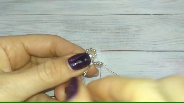 Ангел из бисера / как сделать ангелочка из бисера и бусин смотреть онлайн