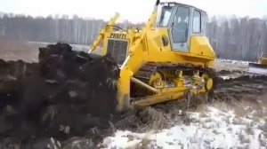 Работа бульдозера ЕС10