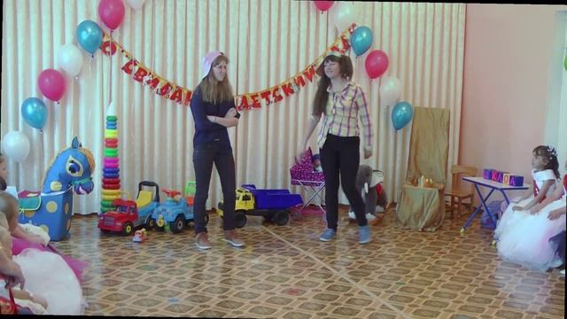 Выпускнои группа колокольчик.mp4 смотреть онлайн