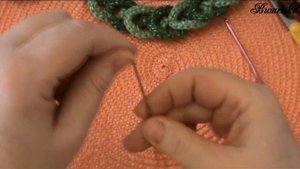 Вязание крючком ажурного колье из колец