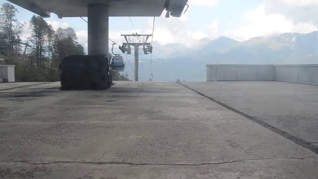 Сочи Роза Хутор спуск на канатной дороге с Роза Пик 2320м смотреть онлайн