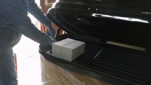 Установка автобокса магнум 580 литров.