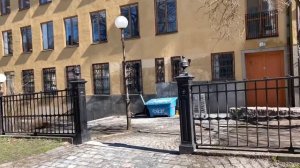 Stockholm Walks: Södermalm Spring. Street life in April 2021. Tourist points and everyday life