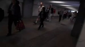 В подземном переходе с велосипедом.