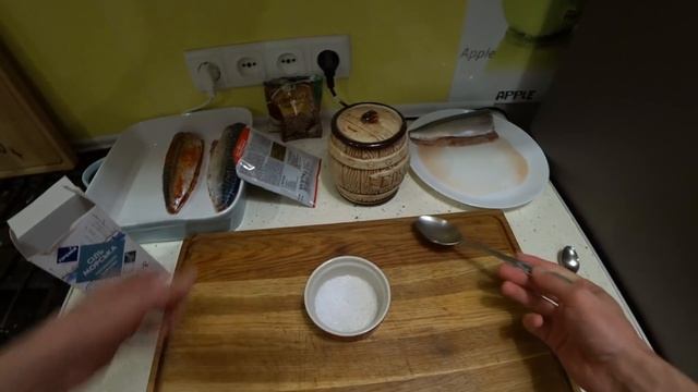 ВЯЛЕНАЯ СКУМБРИЯ ВКУСНЕЕ ЧЕМ КОПЧЕНАЯ! БАЛЫК ИЗ РЫБЫ ДОМАШНИЙ РЕЦЕПТ!