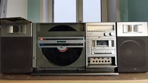 SHARP VZ 3000 в полной комплектации с родной акустикой