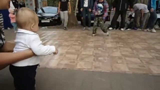 Брейк-Данс. #каналЯрославВолжский смотреть онлайн