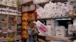La trataron mal en un supermercado sin saber que era la hermana del empresario