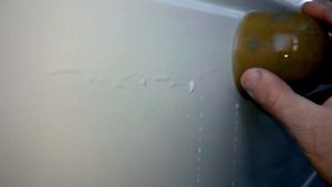 Как убрать подтек краски на свежем акриле.
