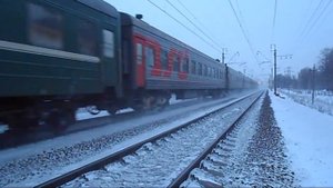 Электровоз ЧС2Т-998 с поездом №117 (СПб → Москва)