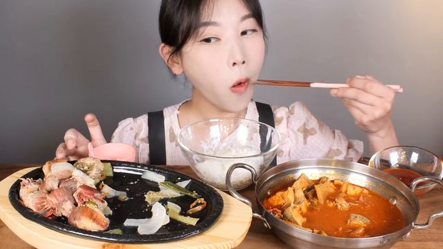 🤪💩🐶🌞👌말미잘 수육, 말미잘매운탕 먹방 sea anemones [eating show] mukbang korean food