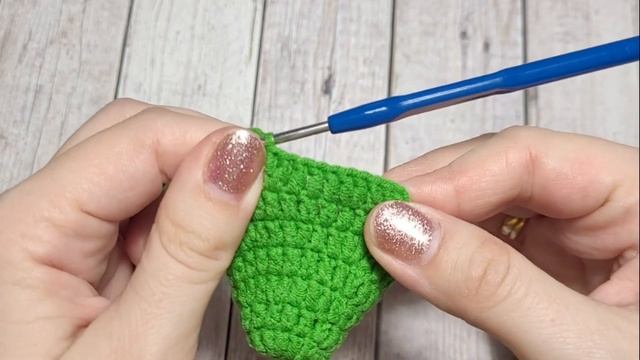 ?ОЧЕНЬ ЛЕГКО И БЫСТРО ?НОВОГОДНЯЯ ЁЛКА КРЮЧКОМ?crochet christmas tree смотреть онлайн