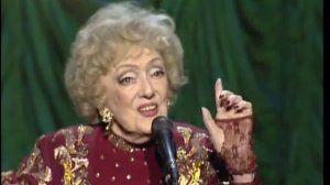 Алла Баянова - Косыночка газовая