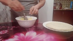 Блины с печенью и картошкой.