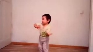 Зажигают под песнё Димы Билана руку маю держи