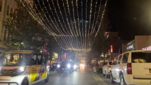 West Palm Beach Florida downtown walk-through video. Clematis St Restaurants and Christmas lights.