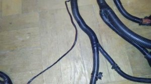 Подкапотный жгут проводов от Гранты лифтбек АМТ на Калину 1